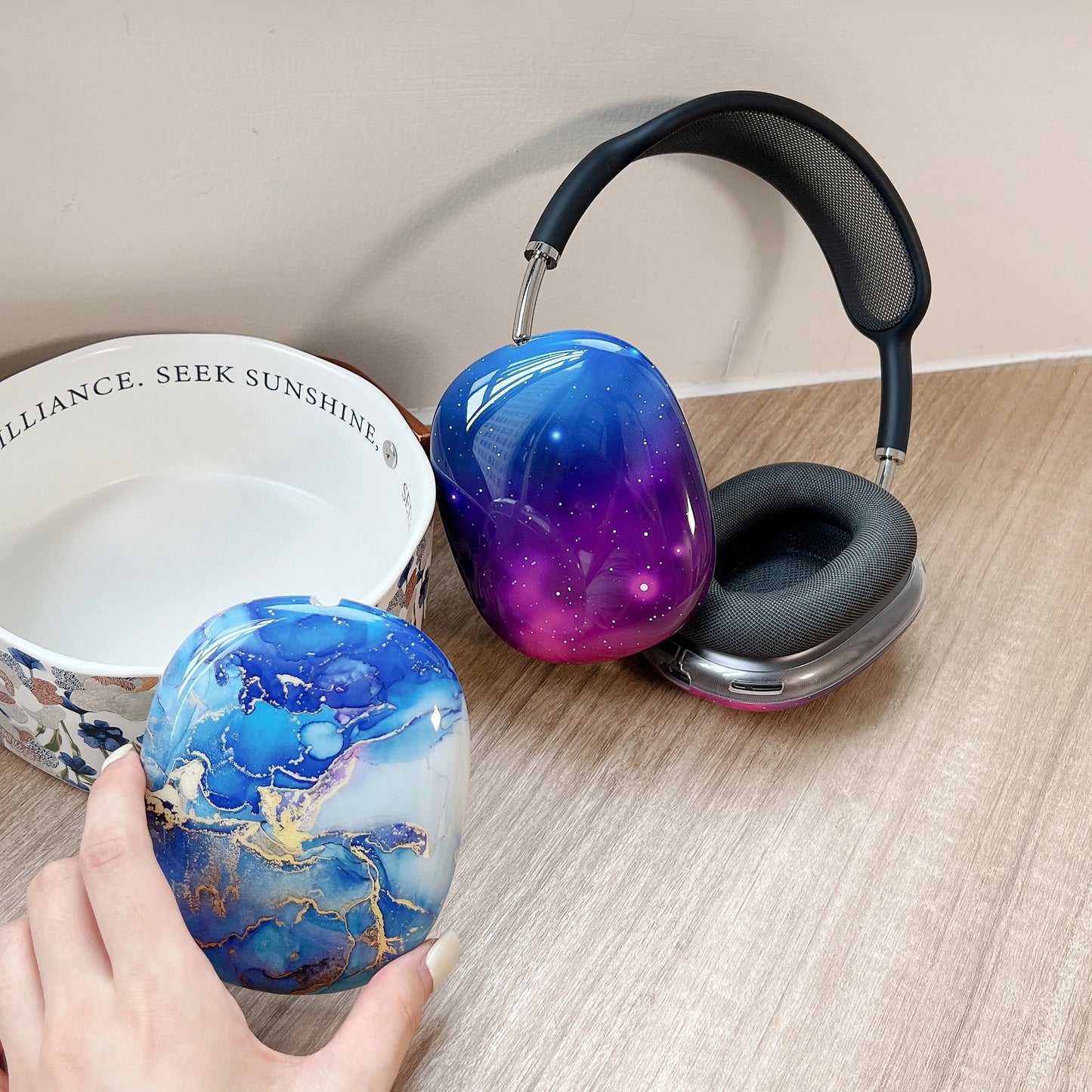 Suitable for Apple Airpods Max protective case, transparent TPU soft shell, Bluetooth earphone headset, fashionable and trendy a